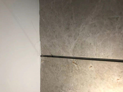 新買的二手房瓷磚空鼓怎么辦？需要重貼嗎