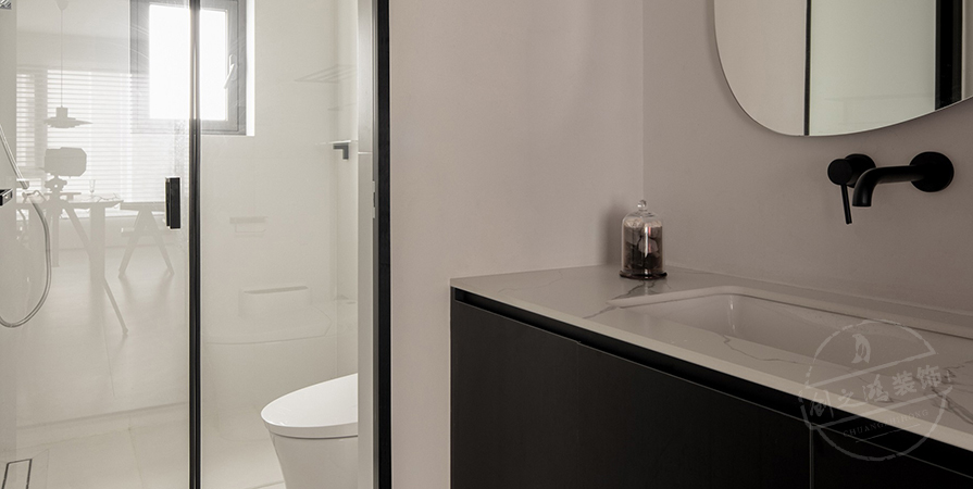 鵬飛南開學(xué)苑126㎡現(xiàn)代風(fēng)格三居室裝修案例